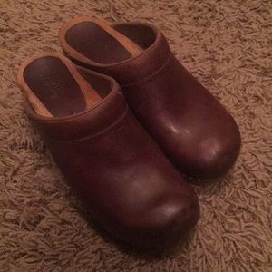 Sanita Clogs - brown leather - size 38/8